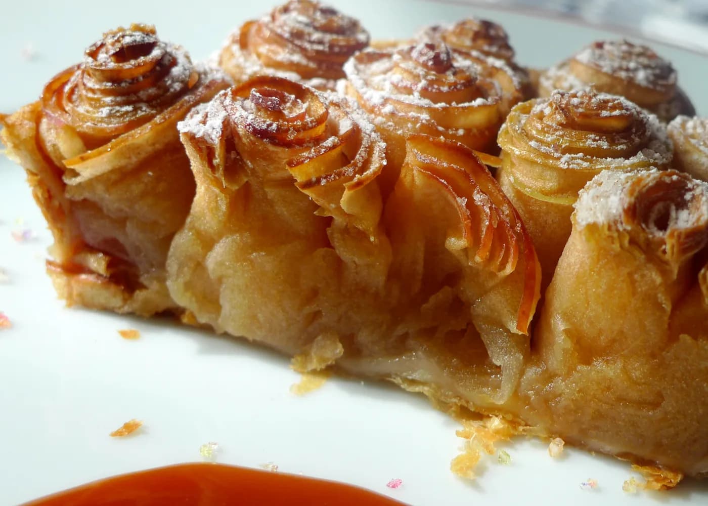 La tarte Bouquet de roses d'Alain Passard, dessert signature de L'Arpège